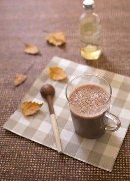 Chocolat chaud végétal à la purée de noisette