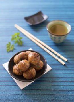 Boulettes de flocons de châtaigne à la sauce soja : photo de la recette