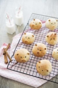 Petits cochons en petits pains au lait