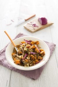 Salade de lentilles et patates douces à la feta