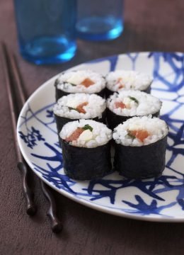 Makis tomates, mozzarella et basilic : photo de la recette