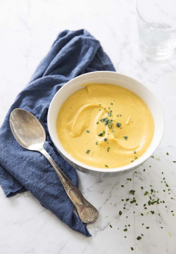 Soupe de chou fleur et patates douces aux pices