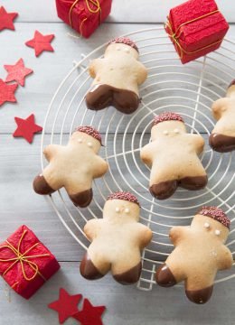 Manneles de la Saint-Nicolas à l’huile de coco – sans lactose