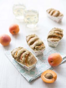 Muffins aux abricots et à la farine de pépins de courge