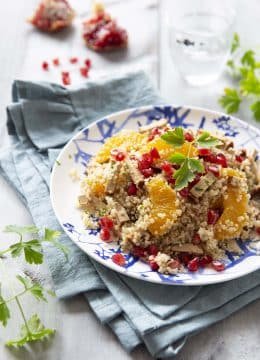 Recette Salade de quinoa au tofu fumé, oranges et grenade