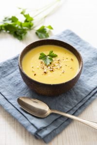 Soupe de patates douces au lait de coco