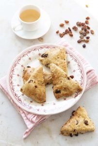 Scones vegan aux raisins secs