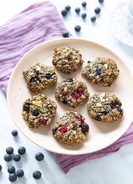 Recette Cookies healthy aux flocons d'avoine et compote de pommes - sans farine sans oeuf