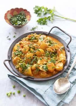 Recette Curry de pommes de terre, petits pois et paneer