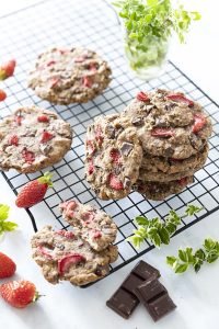 Cookies healthy chocolat fraises – vegan et sans gluten