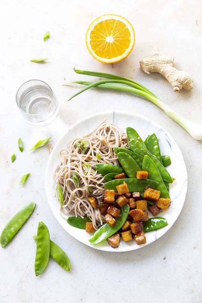 Photo de la recette : Tempeh laqué à l’orange et au gingembre – sans gluten