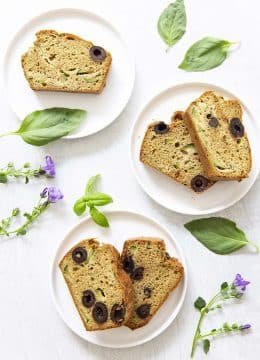 Cake aux courgettes olives et basilic