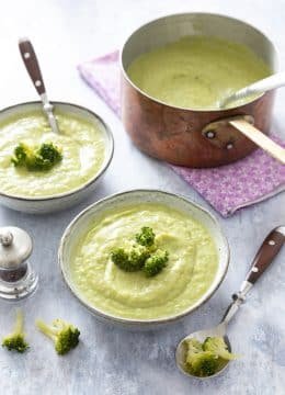 Velouté onctueux au brocolis et poireaux