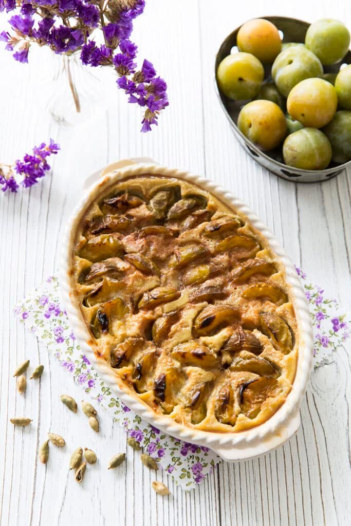 Photo de la recette : Clafoutis moelleux aux prunes Reine-Claude, délicieuse recette traditionnelle